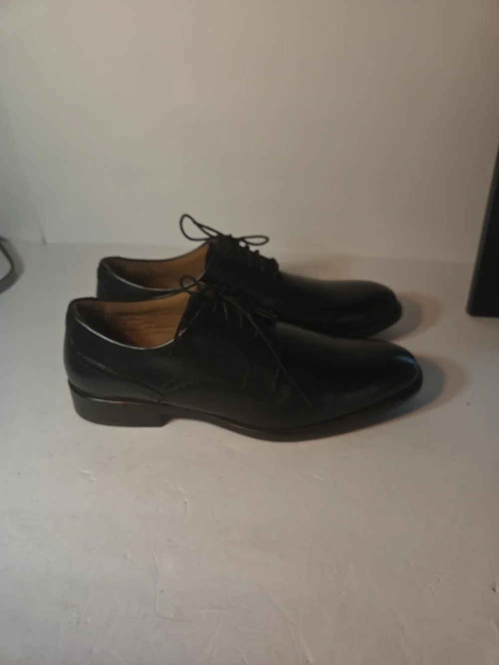 Johnston & Murphy classic black
